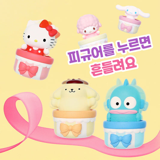 Sanrio - Случайная фигурка серии Wobble Basket