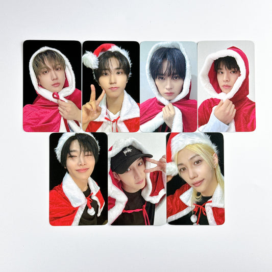 Stray Kids - [TIENDA POP UP] Tarjeta fotográfica de Santa '合 (HOP)' de SKZHOP HIPTAPE